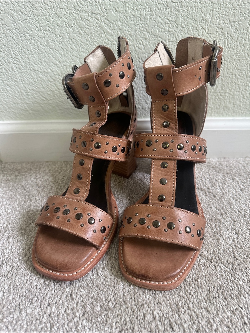 FREEBIRD Jade Studded Tan Leather Block Heel Sandals - Women